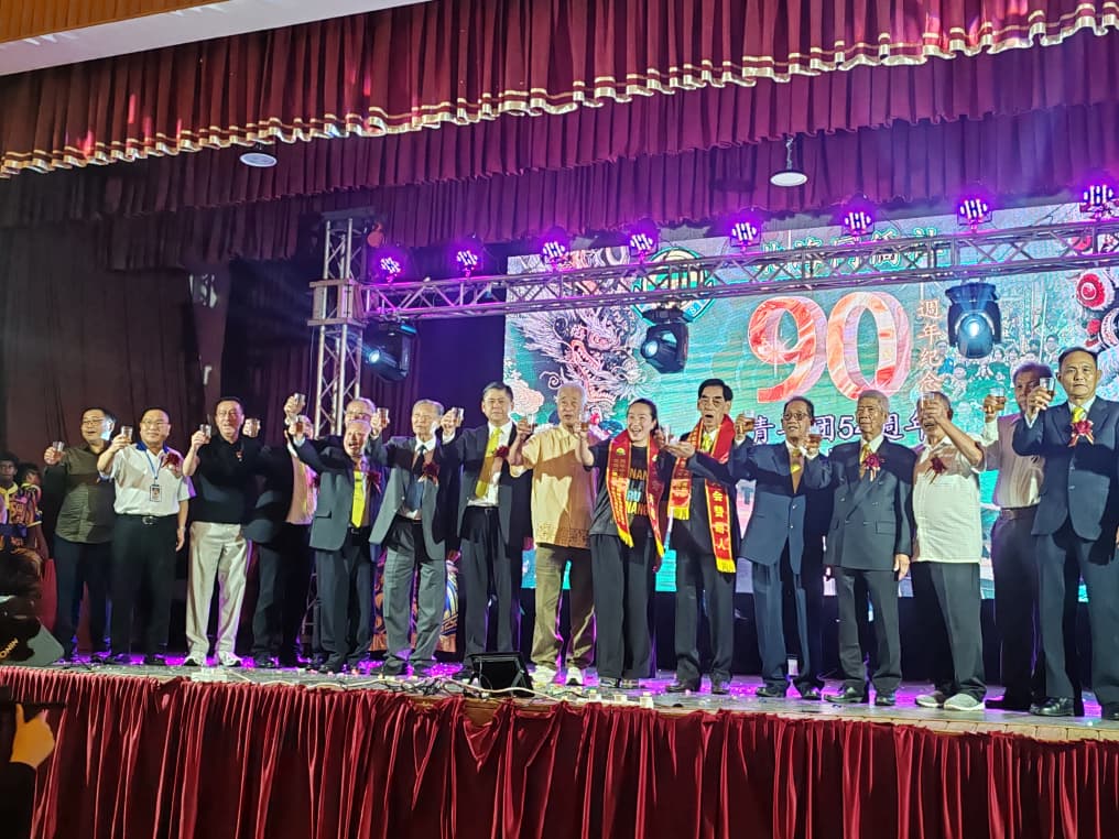 2. WhatsApp Image 2025-11-25 at 1.43.48 PM (1) 2. WhatsApp Image 2025-11-25 at 1.43.48 PM (1)